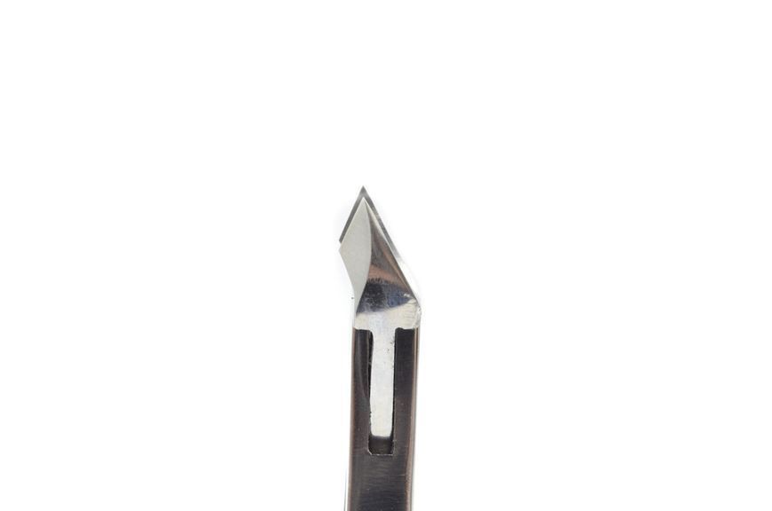 Кусачки манікюрні для кутикули Beauty LUXURY KM-06 (8mm) кольорові KM-06 фото